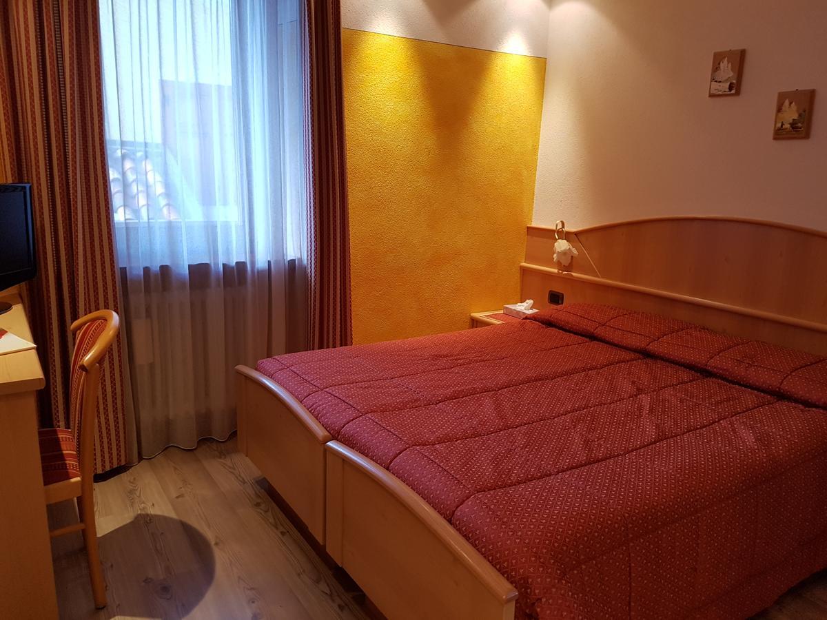Hotel Ciampian Moena Luaran gambar